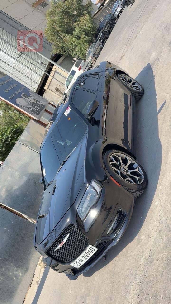 کرایسلەر 300